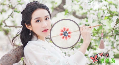人生百味，一路芬芳